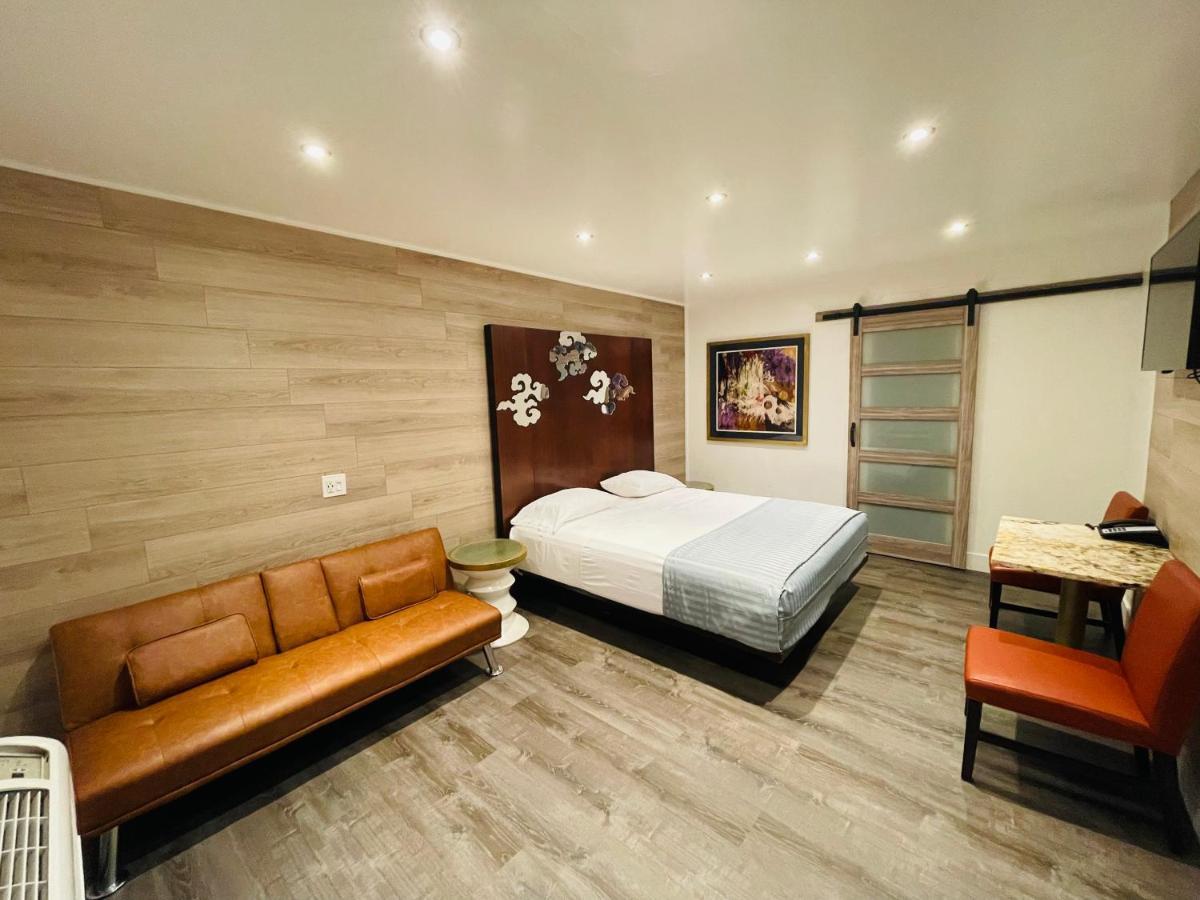 Casa Blanca Inn & Suites 위티어 외부 사진