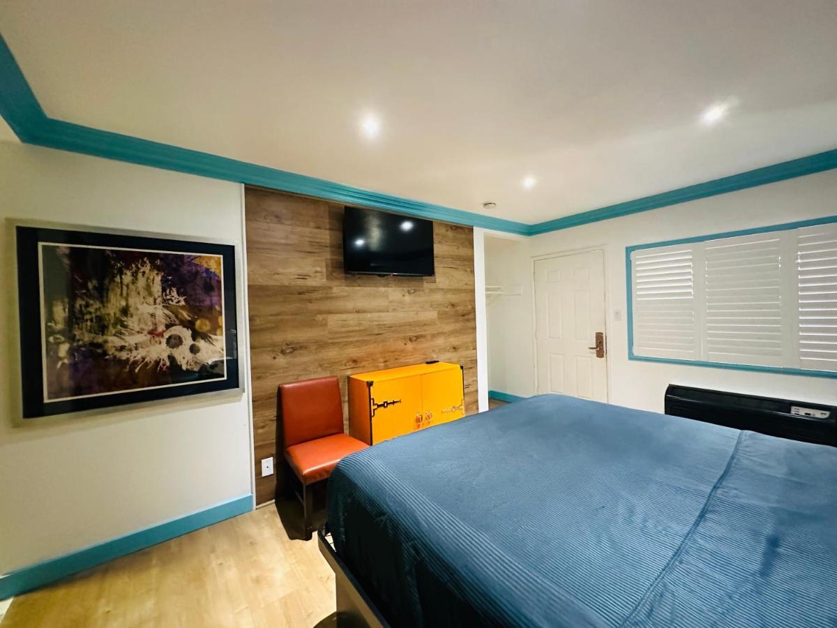 Casa Blanca Inn & Suites 위티어 외부 사진