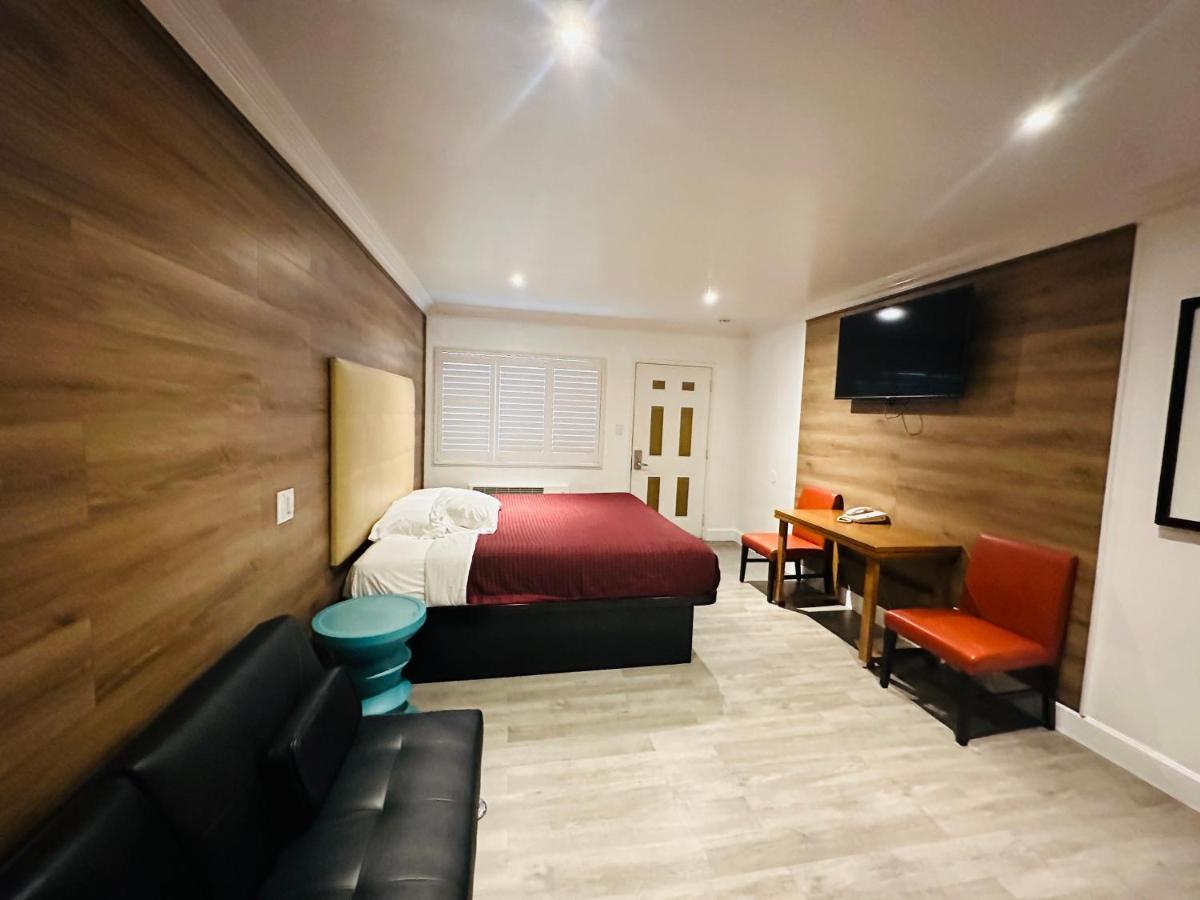 Casa Blanca Inn & Suites 위티어 외부 사진