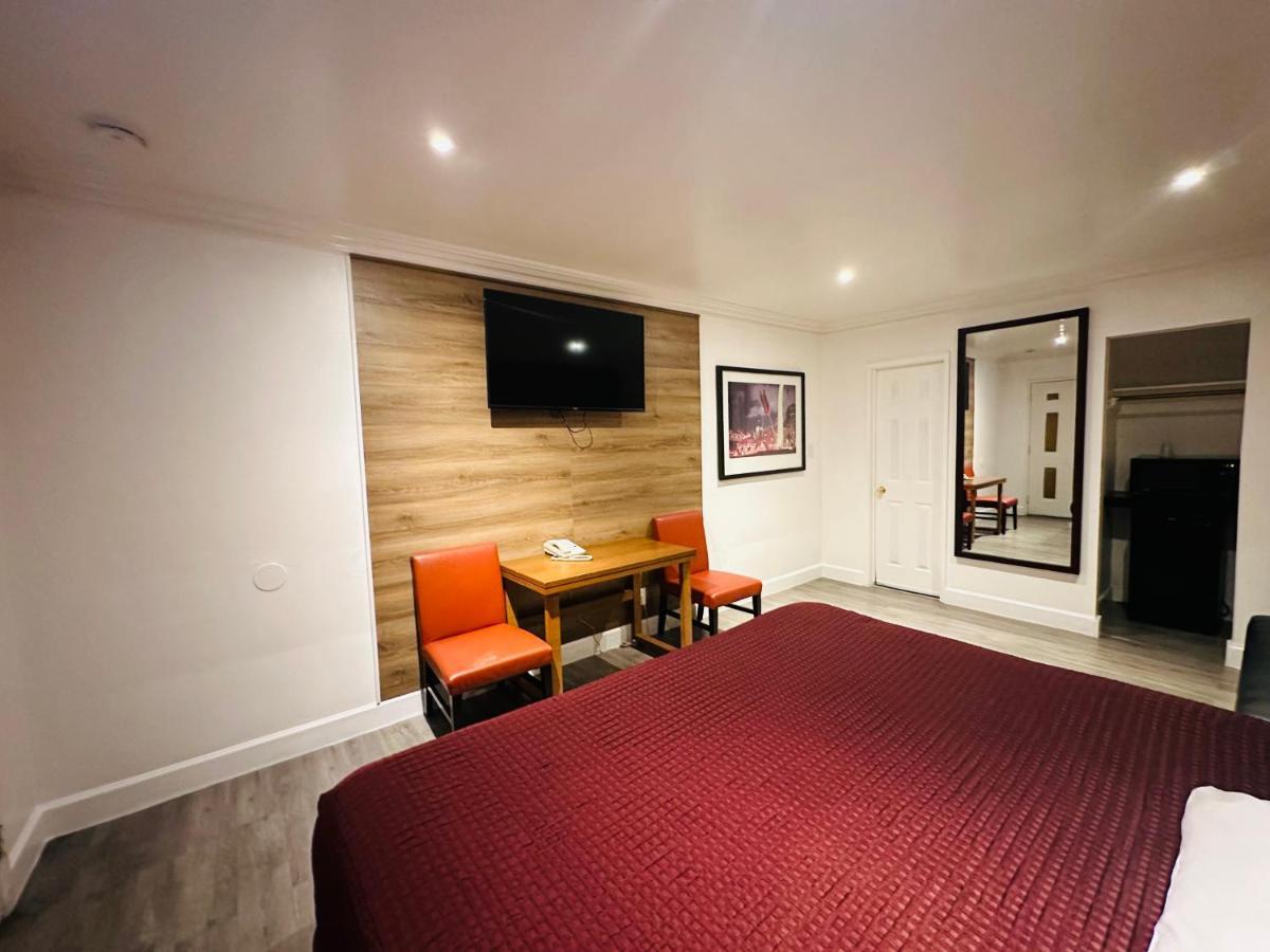 Casa Blanca Inn & Suites 위티어 외부 사진