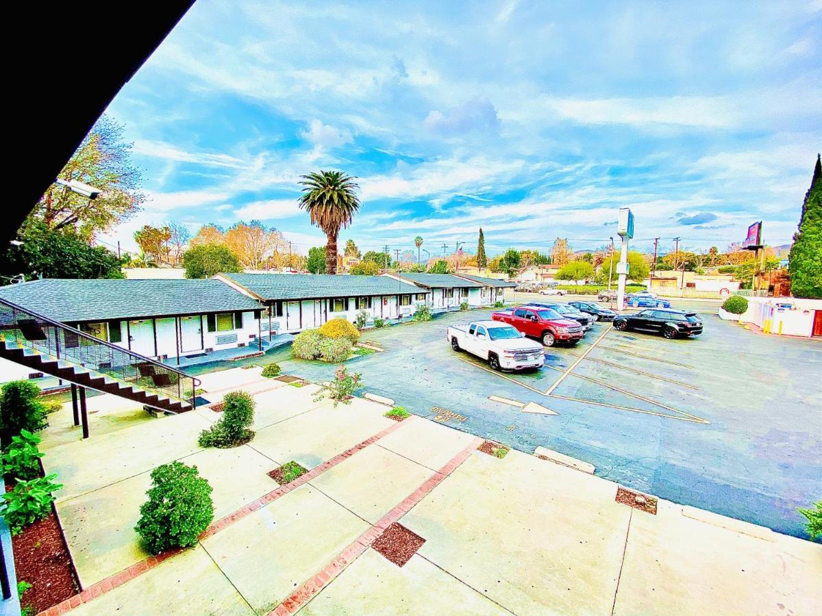 Casa Blanca Inn & Suites 위티어 외부 사진